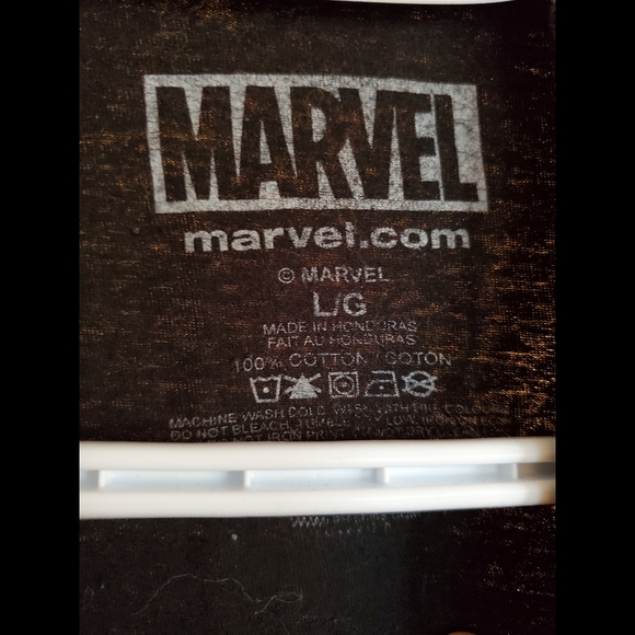 Marvel t-shirt - Picture 2 of 2